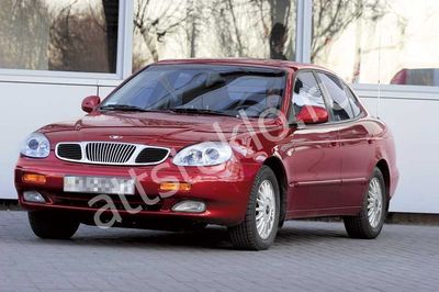 Автостекла Daewoo Leganza c установкой в Москве